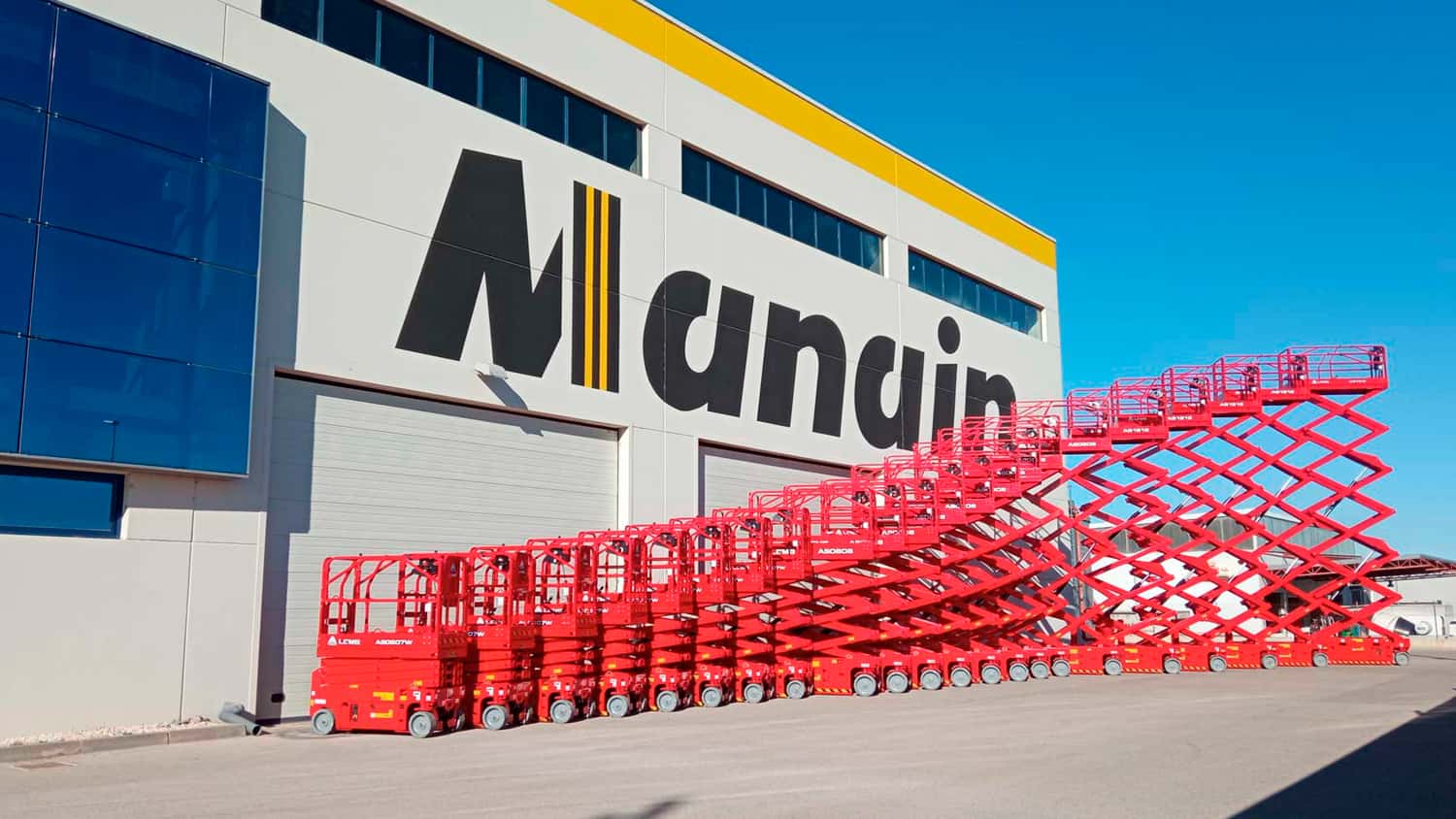Manain amplía su capacidad con la adquisición de una nave industrial de 2.230 m² en Montornès del Vallès.